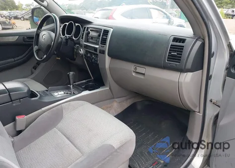 2003 Toyota 4Runner Sr5 V6 z USA, uszkodzony, nr VIN JTEBU14RX38008667